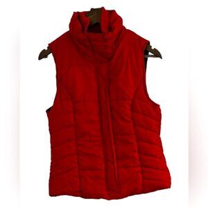 Outer edge, red puffer vest full zip and snap closure women L